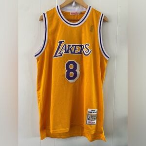 LA Lakers Kobe Bryant Mitchell Ness 1996-97 Jersey NBA Yellow Gold Home Memorial